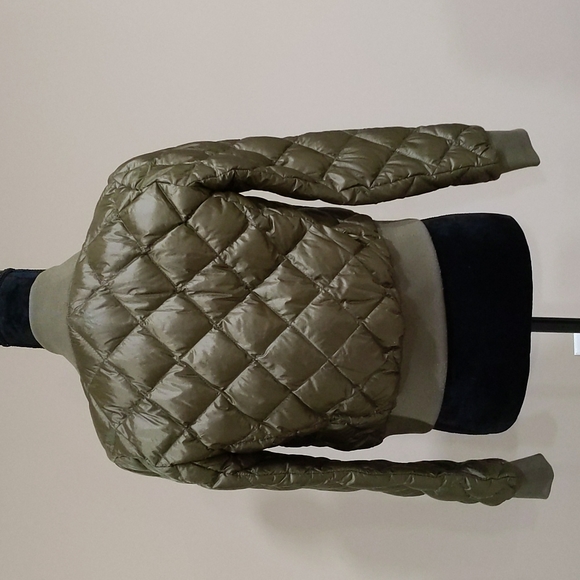 TNA League Jacket, size XXS - Picture 2 of 7